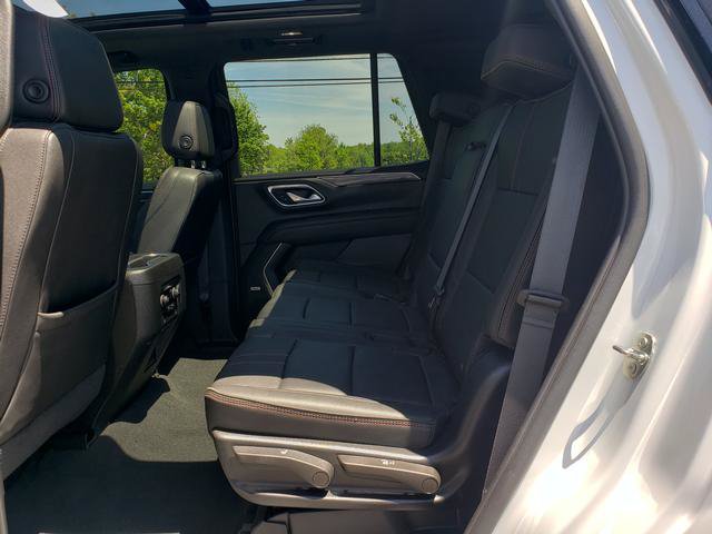 Used 2022 Chevrolet Tahoe RST w/ Sport Performance Package AWD/4WD image 12