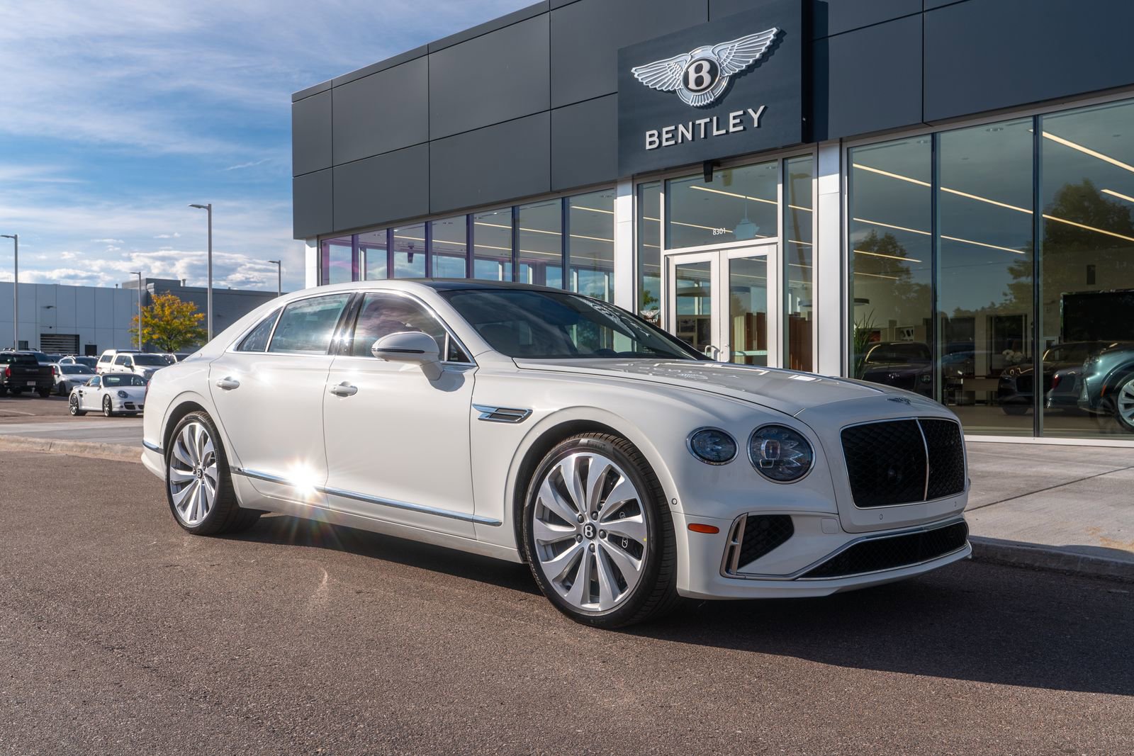 New 2026 Bentley Flying Spur Plug-In Hybrid image 20