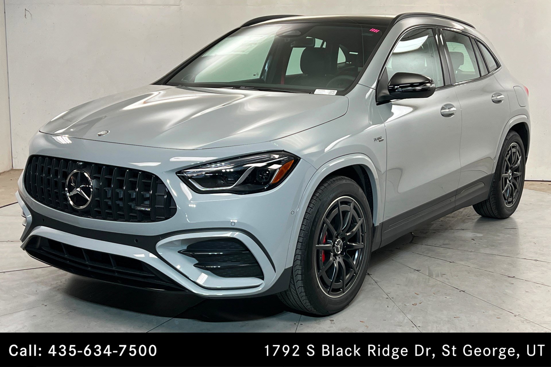 New 2026 Mercedes-Benz GLA 35 AMG 4MATIC image 1