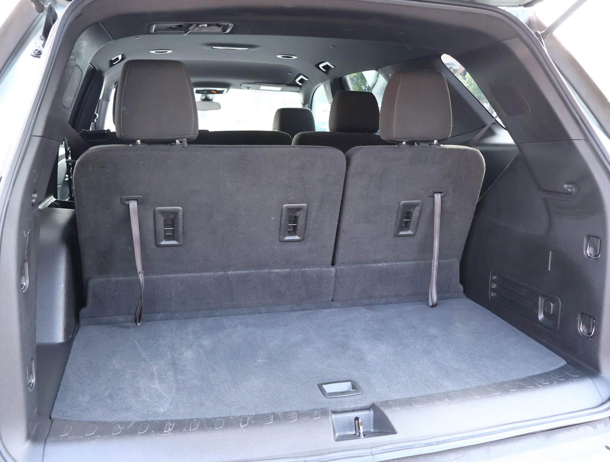 Used 2023 Chevrolet Traverse LT FWD image 22