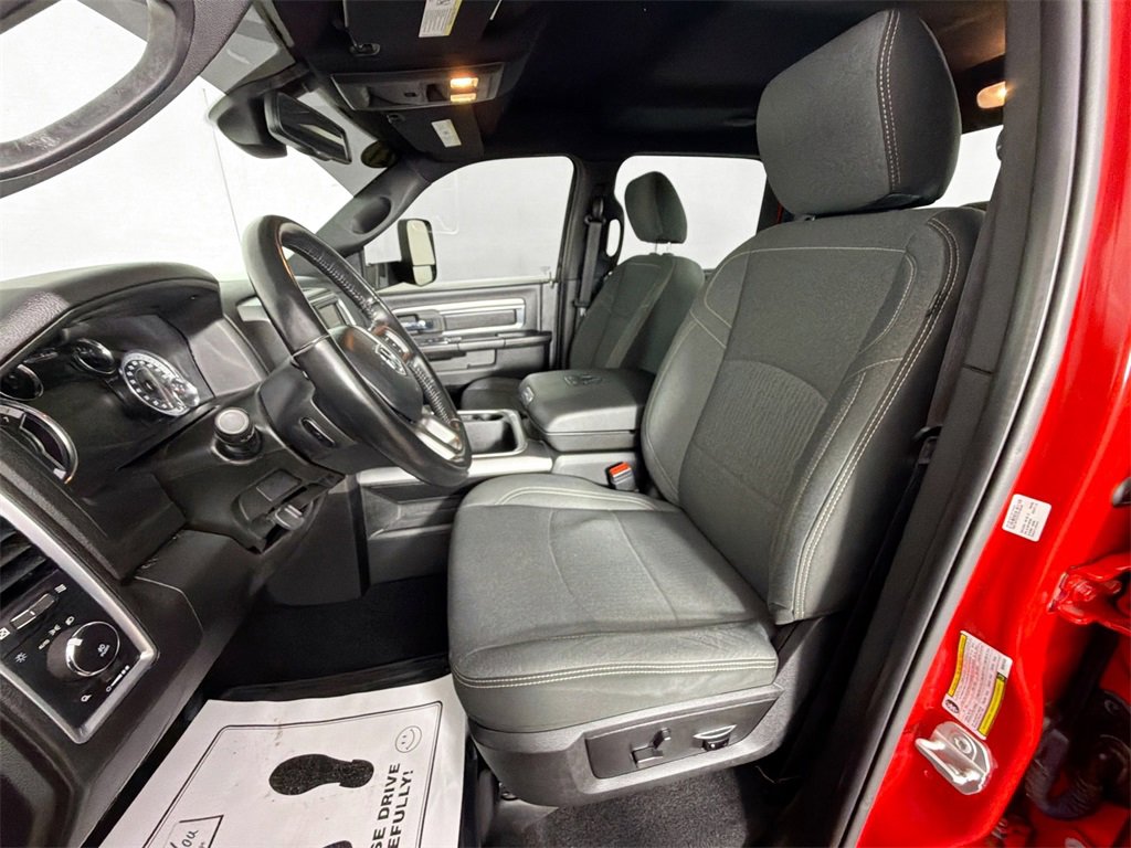 Used 2021 RAM 1500 Classic Warlock image 19