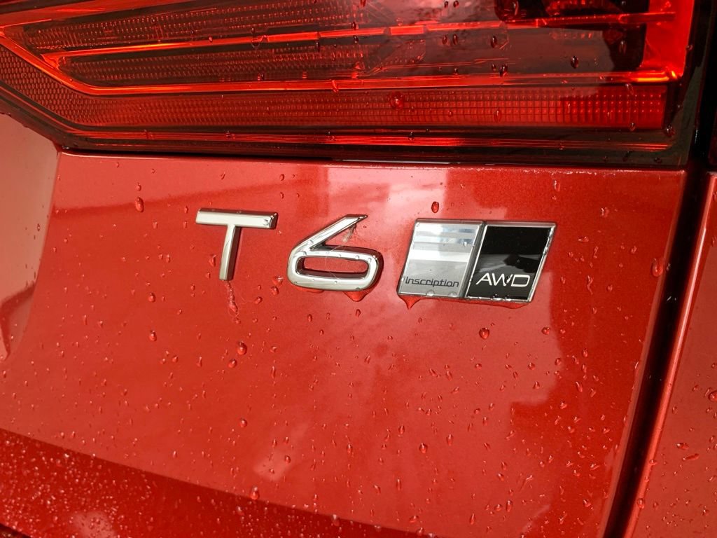 Used 2019 Volvo XC60 T6 Inscription w/ Protection Package AWD/4WD image 8