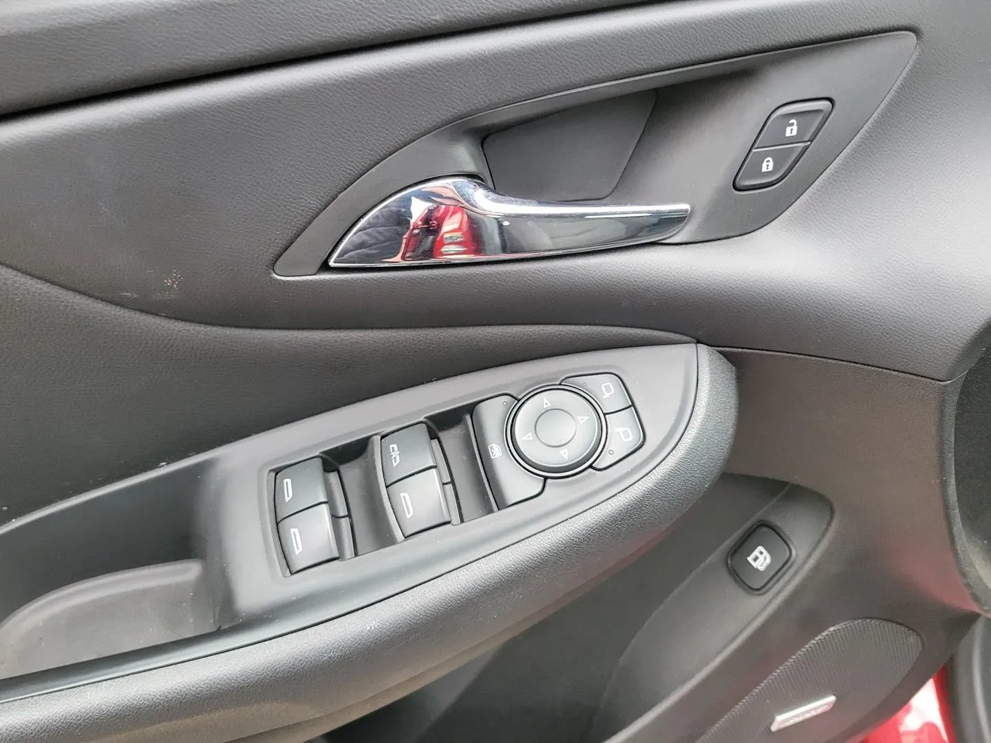 Used 2019 Chevrolet Volt LT FWD image 22