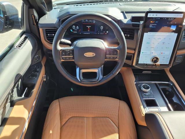 New 2024 Ford Expedition Platinum image 11
