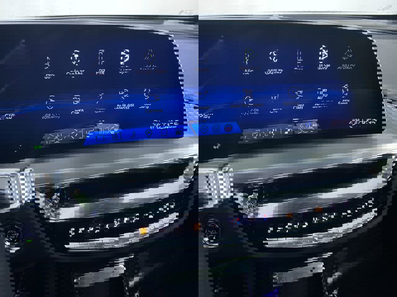 Certified 2024 Cadillac Lyriq Luxury w/ LPO, Floor Liner Package image 5