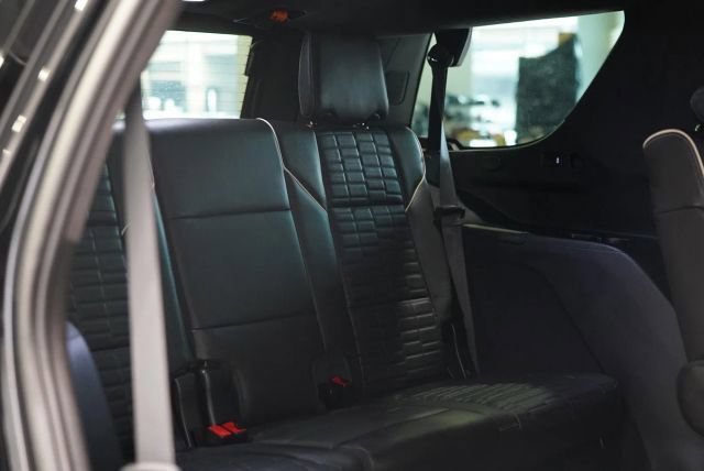 Used 2023 Cadillac Escalade V AWD/4WD image 54