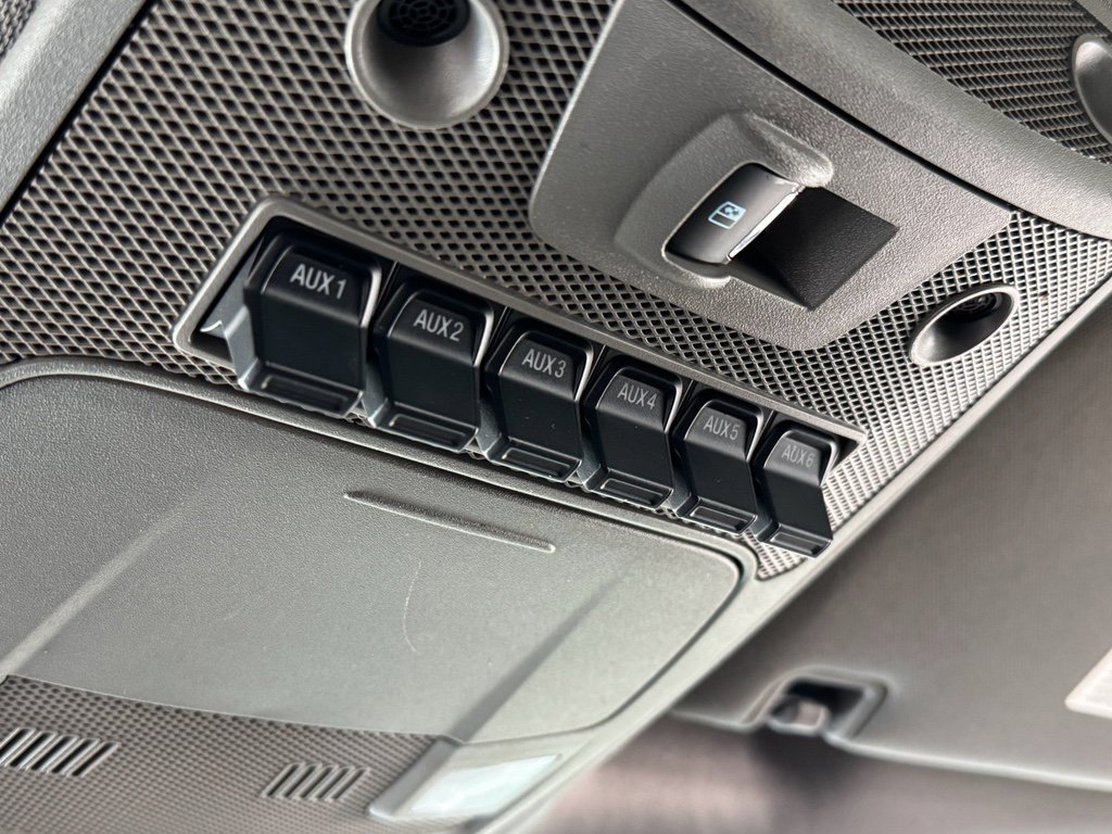 Used 2019 Ford F250 Lariat w/ Chrome Package image 36