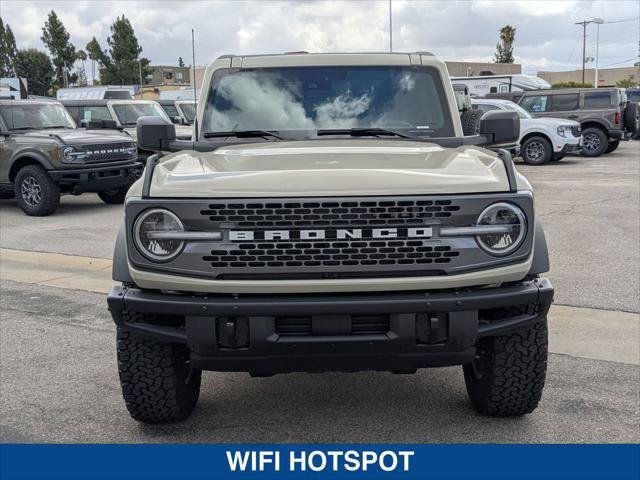 New 2025 Ford Bronco Badlands AWD/4WD image 8