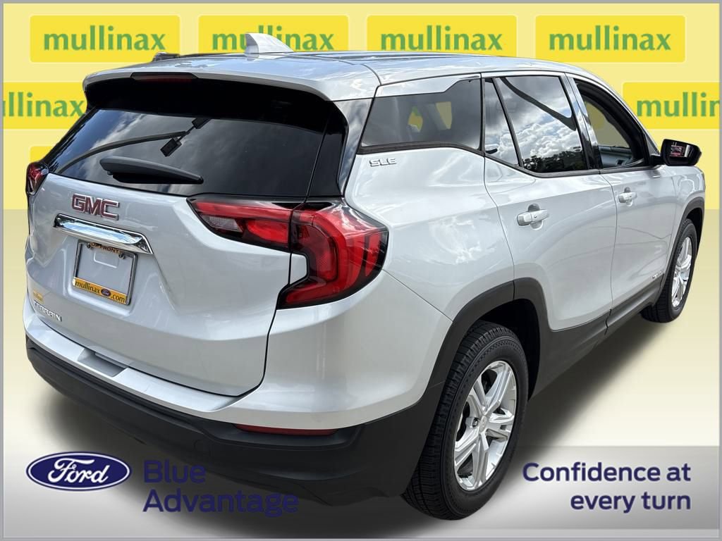 Used 2020 GMC Terrain SLE image 4