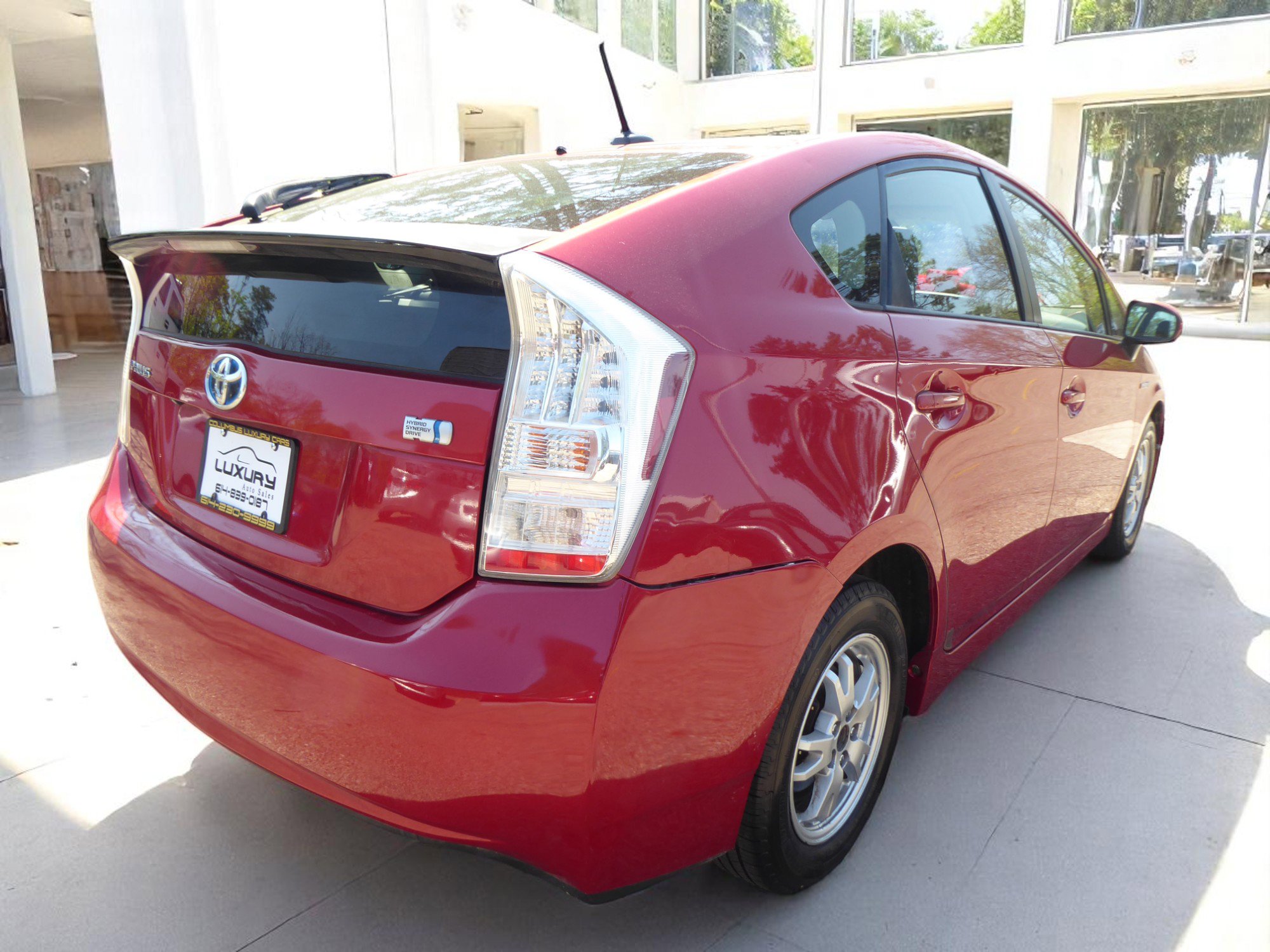 Used 2011 Toyota Prius Five image 10