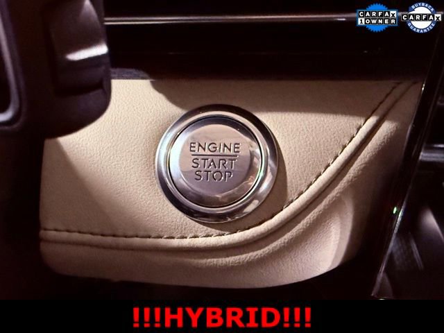 Used 2025 Lincoln Nautilus Premier w/ Equipment Group 102A image 30