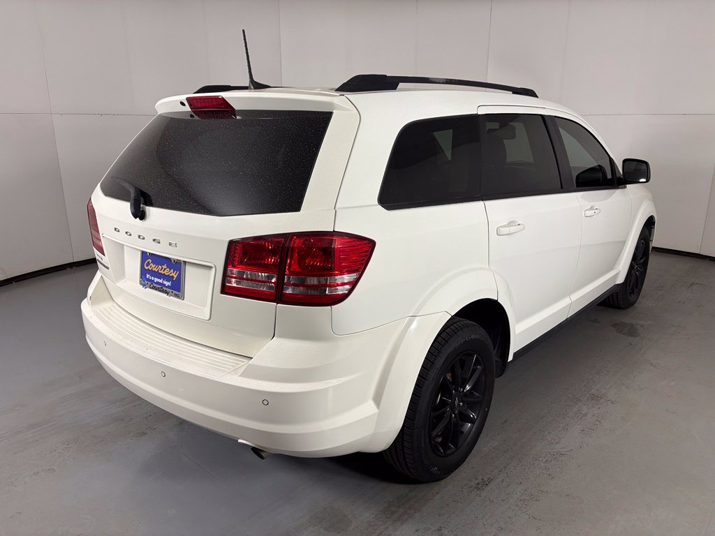 Used 2020 Dodge Journey SE w/ SE Popular Equipment Group FWD image 9