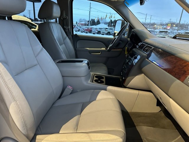 Used 2014 Chevrolet Silverado 2500 LTZ w/ Suspension Package, Off-Road image 16