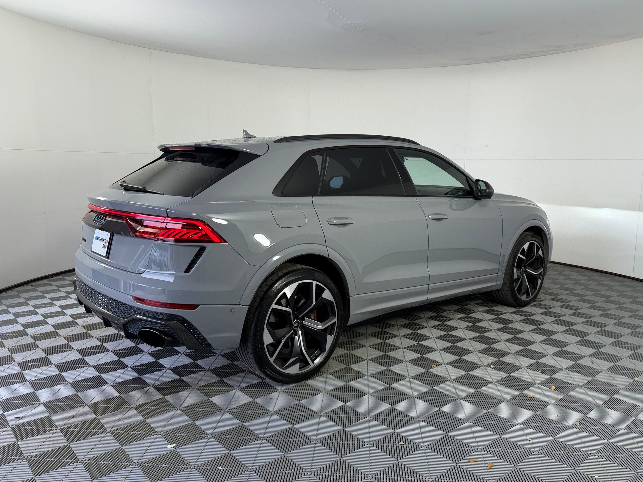 Used 2023 Audi RS Q8 w/ Black Optic Package AWD/4WD image 9