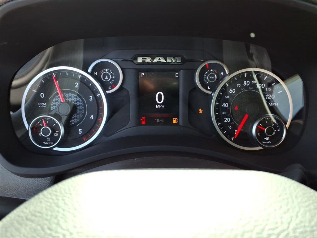 New 2026 RAM 2500 Tradesman w/ Chrome Appearance Group image 11