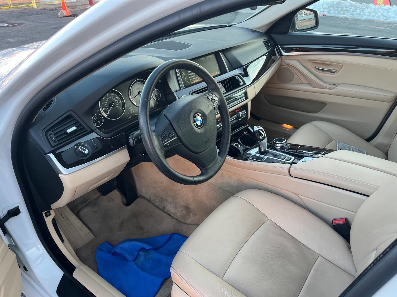 Used 2014 BMW 528i xDrive Sedan AWD/4WD image 28