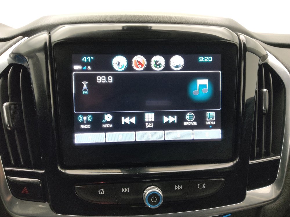 Used 2019 Chevrolet Traverse LT image 25