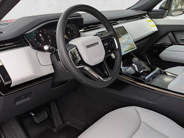 New 2027 Land Rover Range Rover Sport SE AWD/4WD image 3