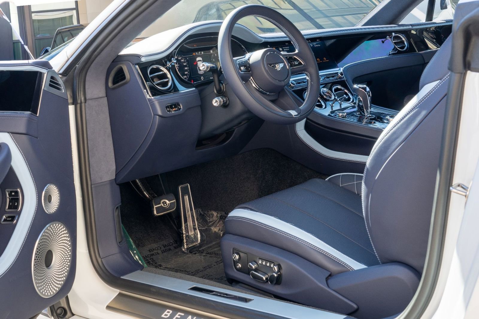 Used 2024 Bentley Continental GT Speed image 16