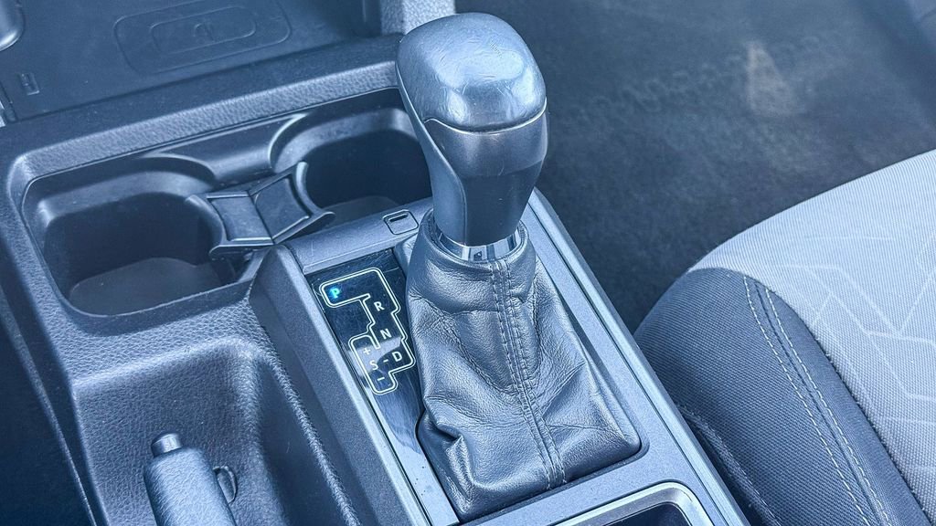 Used 2023 Toyota Tacoma TRD Off-Road AWD/4WD image 23
