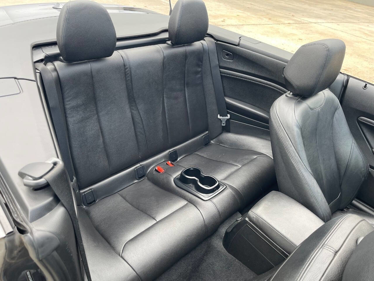 Used 2016 BMW M235i Convertible w/ Technology Package image 13