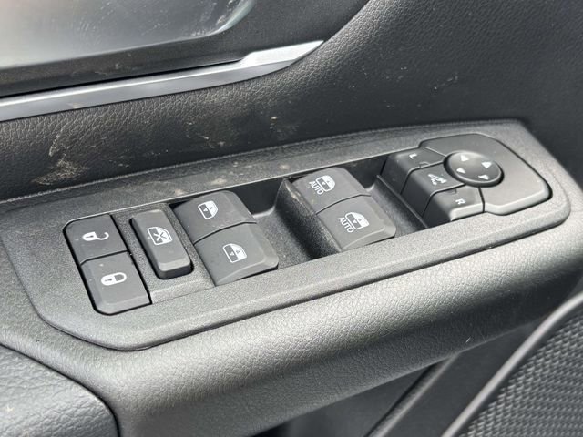 New 2026 RAM 1500 4x4 Crew Cab image 16