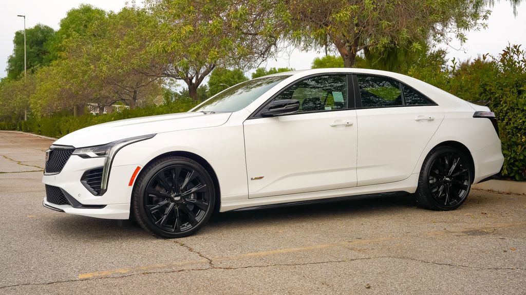 New 2026 Cadillac CT4 V image 8