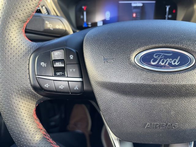 Certified 2023 Ford Escape ST-Line w/ Tech Pack #1 AWD/4WD image 29