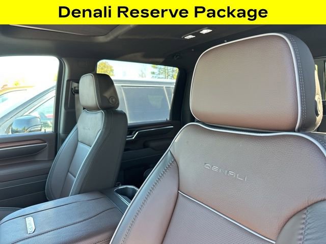 Used 2026 GMC Sierra 3500 Denali w/ Denali Reserve Package AWD/4WD image 7