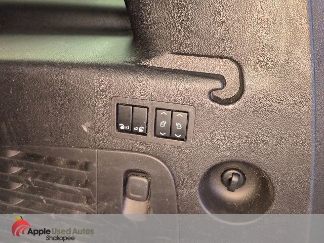 Used 2016 Chevrolet Suburban LTZ image 9