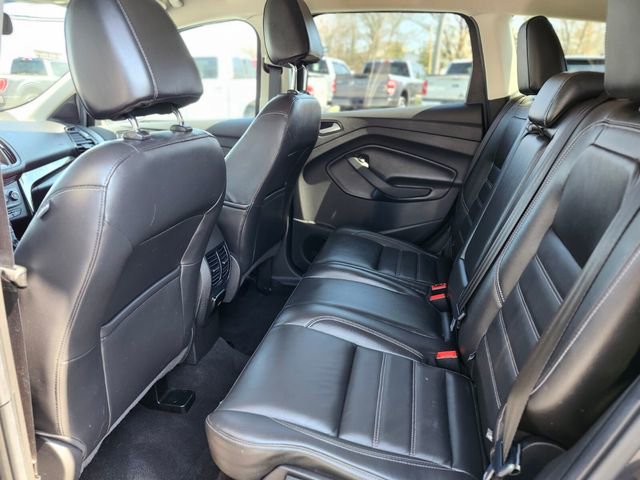 Used 2017 Ford Escape Titanium image 16