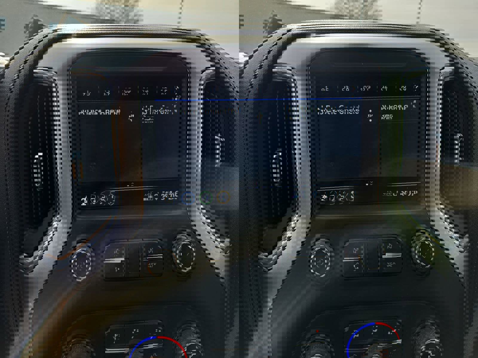 Used 2021 Chevrolet Silverado 1500 RST w/ Z71 Off-Road Package image 24