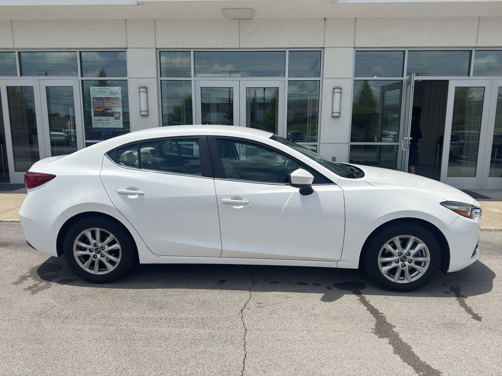 Used 2017 MAZDA MAZDA3 Sport w/ Preferred Equipment Package FWD image 2