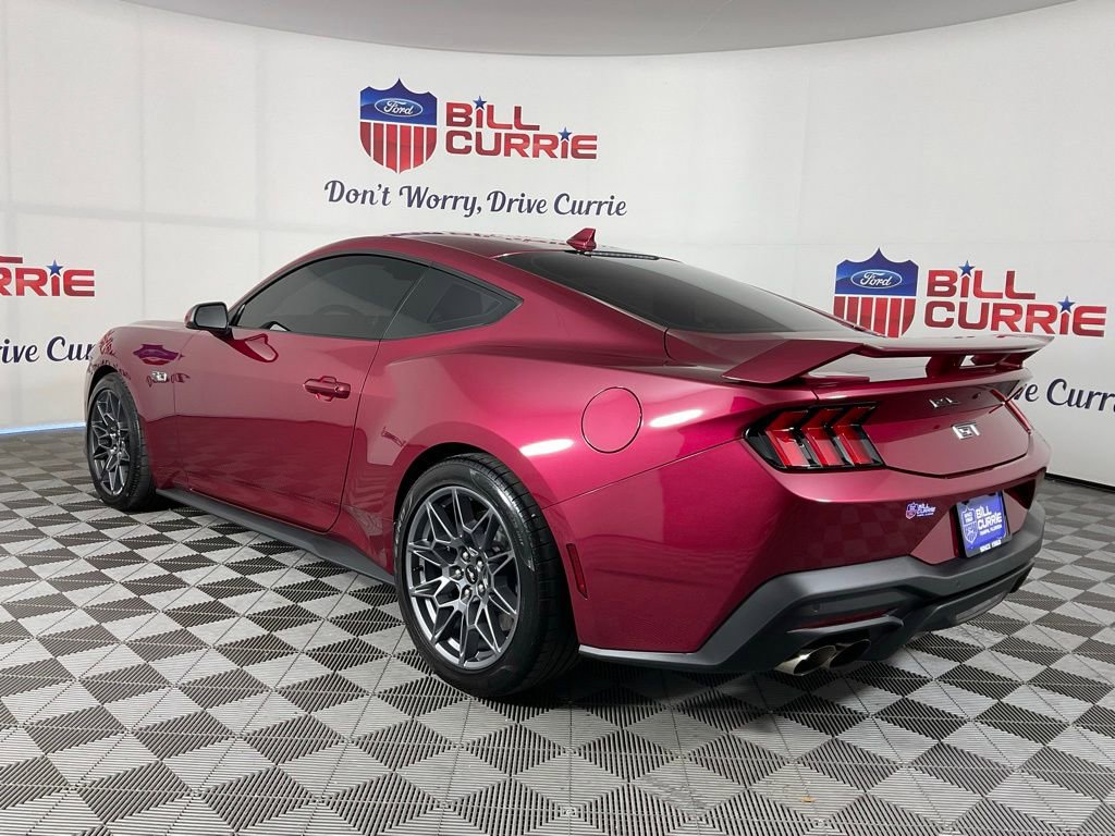 Used 2025 Ford Mustang GT Premium w/ GT Performance Package image 5