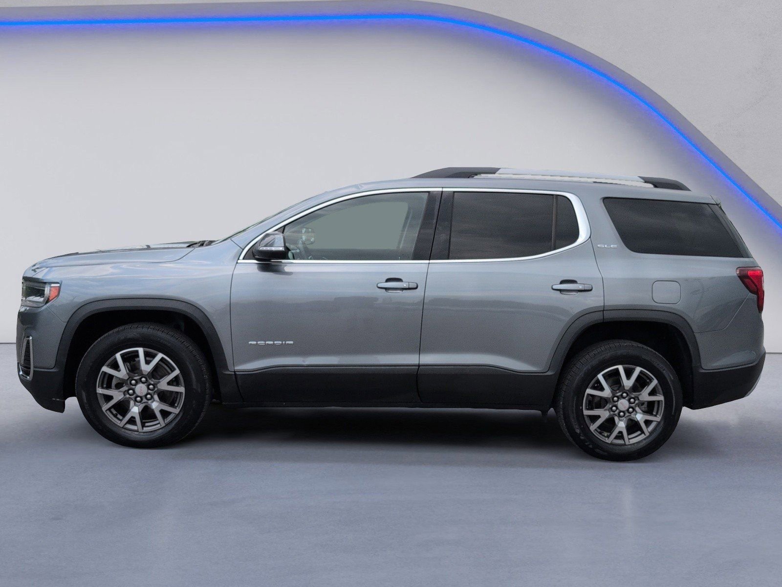 Used 2020 GMC Acadia SLE w/ Driver Convenience Package FWD image 11