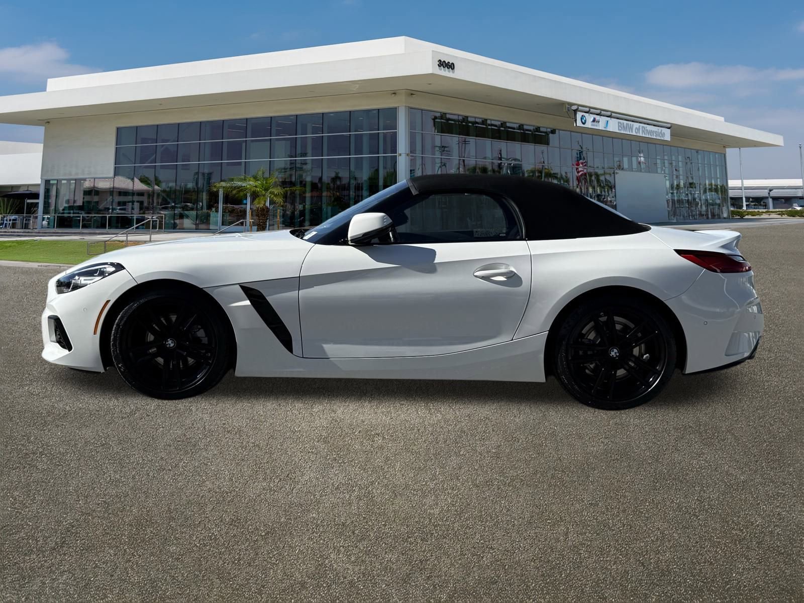 Certified 2022 BMW Z4 sDrive30i w/ Premium Package 2 image 6