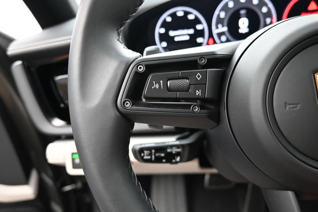 Certified 2026 Porsche Panamera 4 AWD/4WD image 9