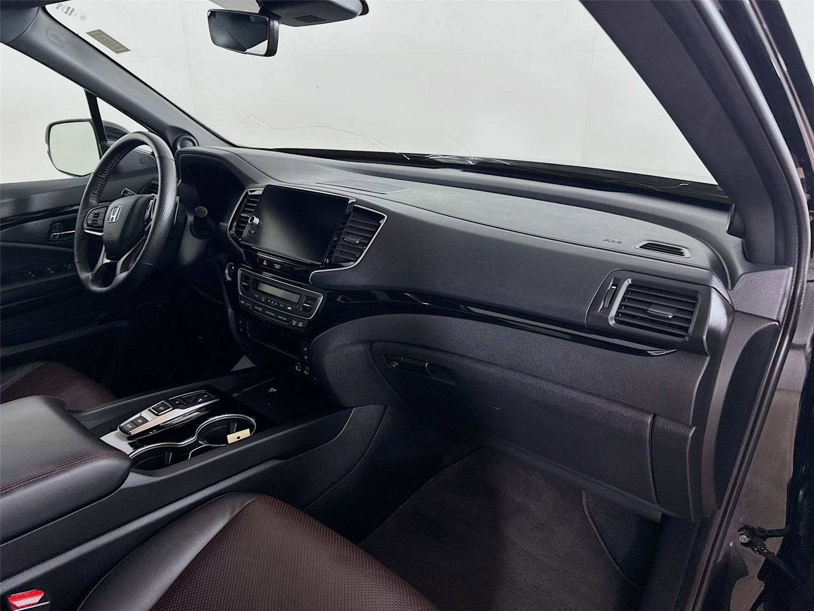 Used 2024 Honda Ridgeline Black Edition image 30