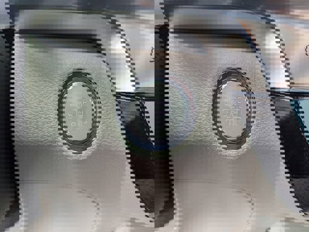 Certified 2022 Kia Telluride SX w/ Towing Package image 25