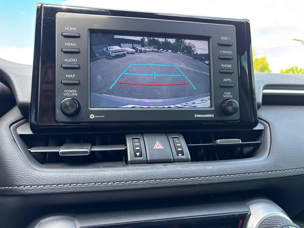Used 2020 Toyota RAV4 XLE Premium w/ Carpet Mat Package FWD image 28