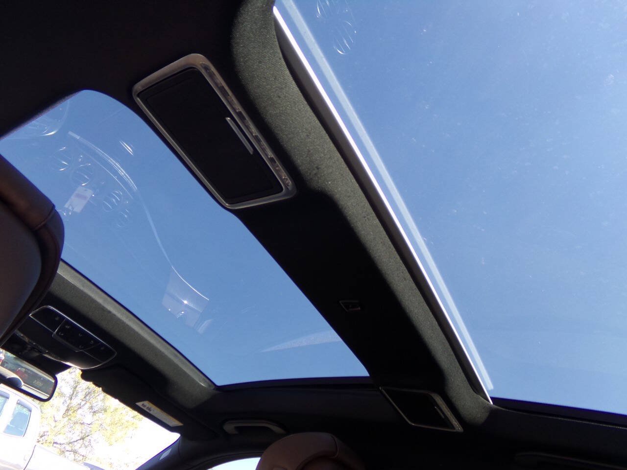 Used 2016 Mercedes-Benz S 550 4MATIC Sedan image 27
