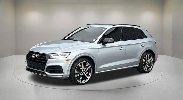 Used 2020 Audi SQ5 Premium Plus w/ Premium Plus Package AWD/4WD image 2
