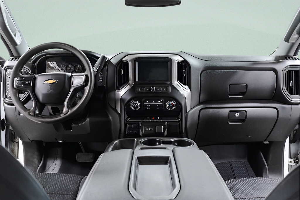 Used 2021 Chevrolet Silverado 2500 Custom w/ Custom Value Package AWD/4WD image 10
