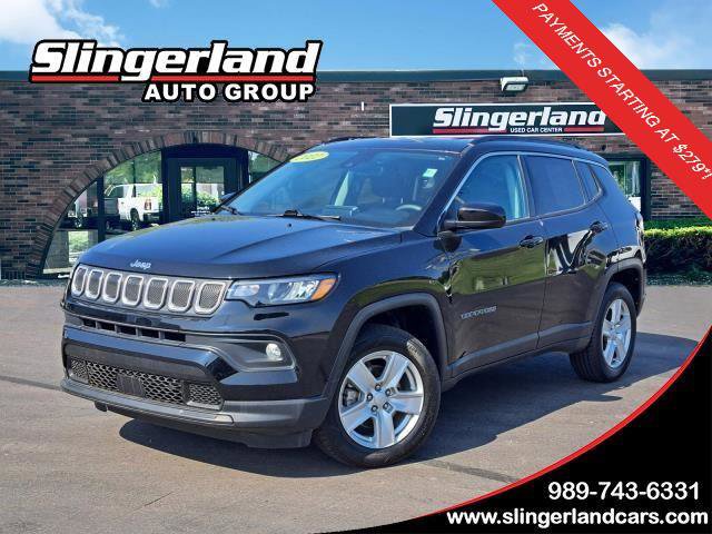 Used 2022 Jeep Compass Latitude image 1