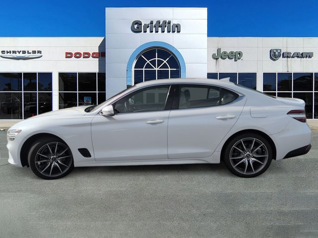 Used 2023 Genesis G70 2.0T RWD image 10