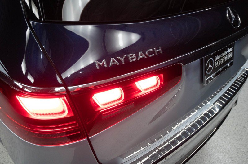 New 2026 Mercedes-Benz Maybach GLS 600 4MATIC image 9