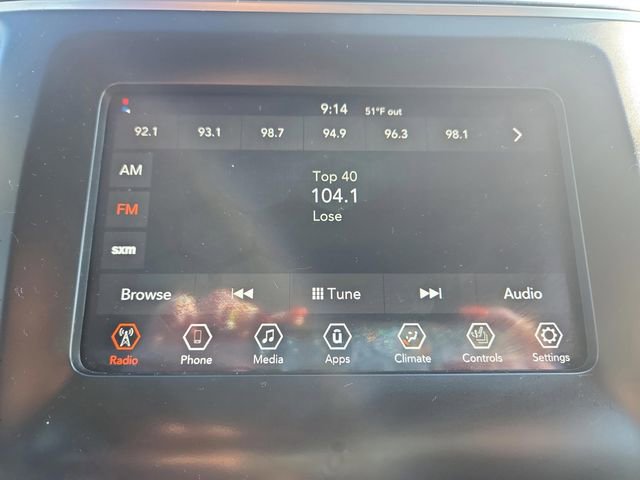 Used 2019 Jeep Cherokee Latitude Plus w/ Cold Weather Group image 17