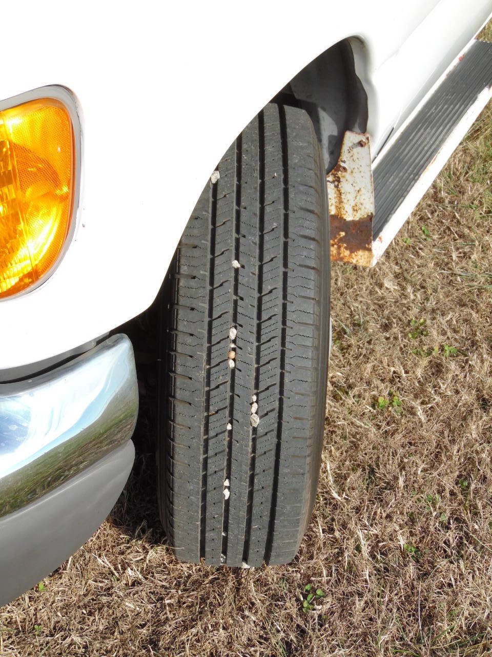 Used 2004 Ford E-250 and Econoline 250 Extended image 38