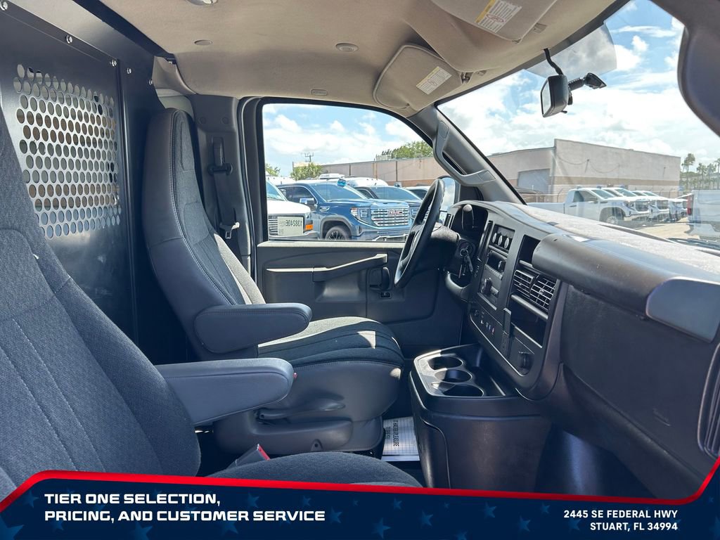 Used 2024 Chevrolet Express 2500 w/ Driver Convenience Package RWD image 13