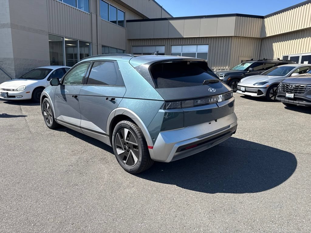 Used 2025 Hyundai Ioniq 5 Limited RWD image 3
